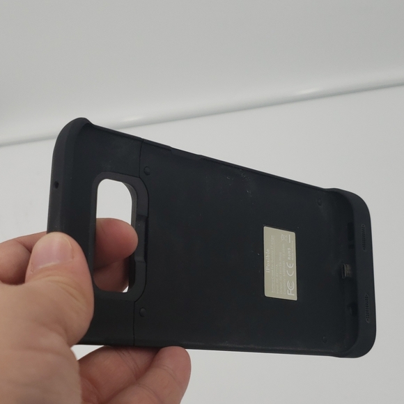 Samsung Galaxy S7 Edge extended battery case - Picture 6 of 7